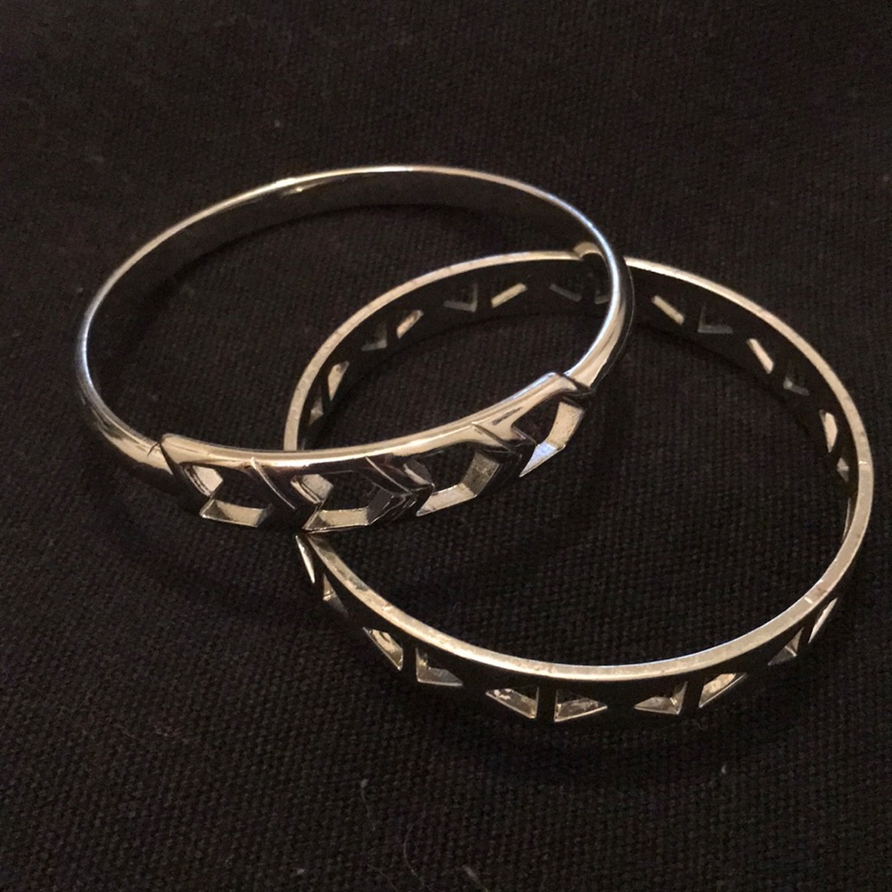 Lot of 2 Silver Bangles